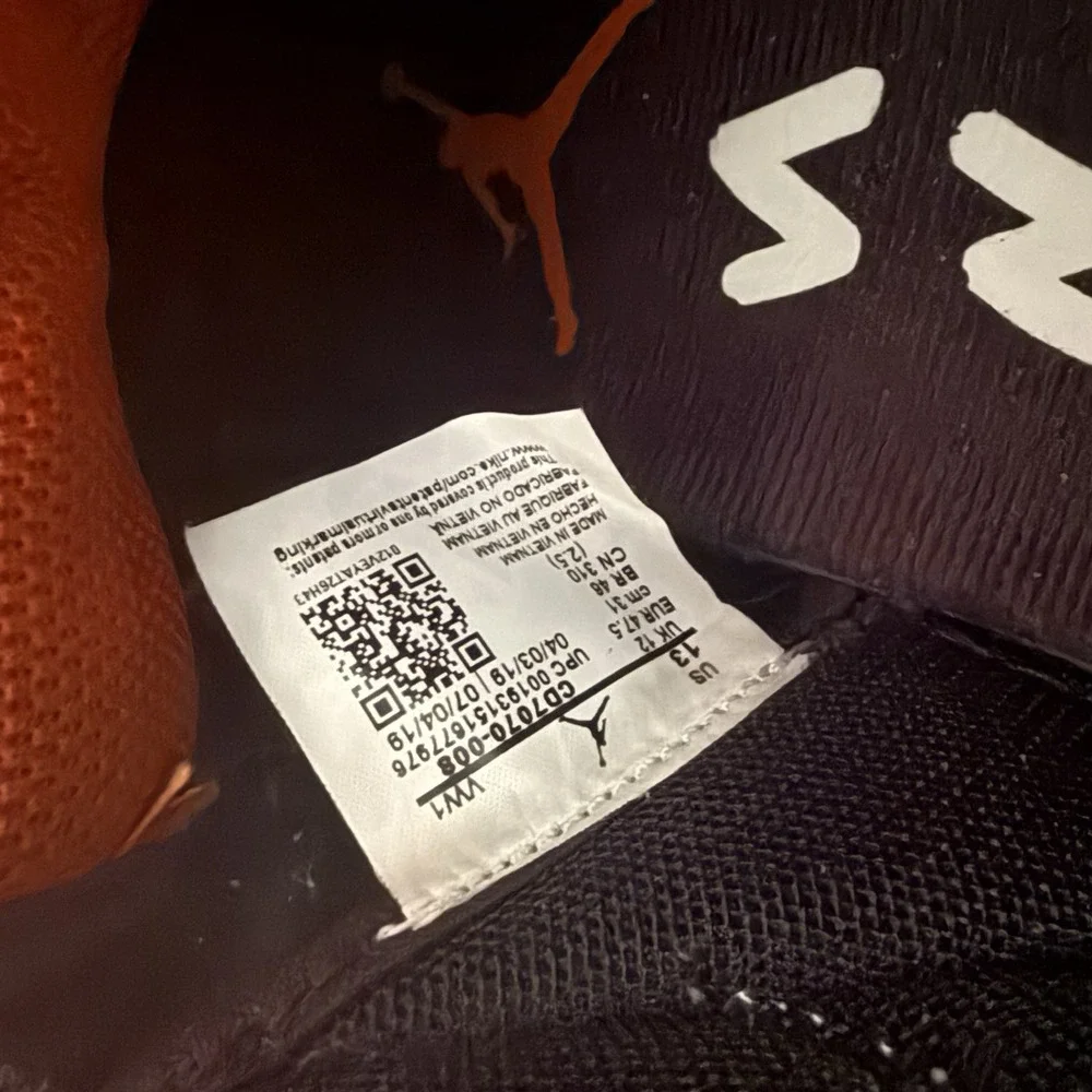 Nike Jordan Max Aura CD7070-108 Black White Total Orange Men's‎ Size 13 - Picture 8 of 10